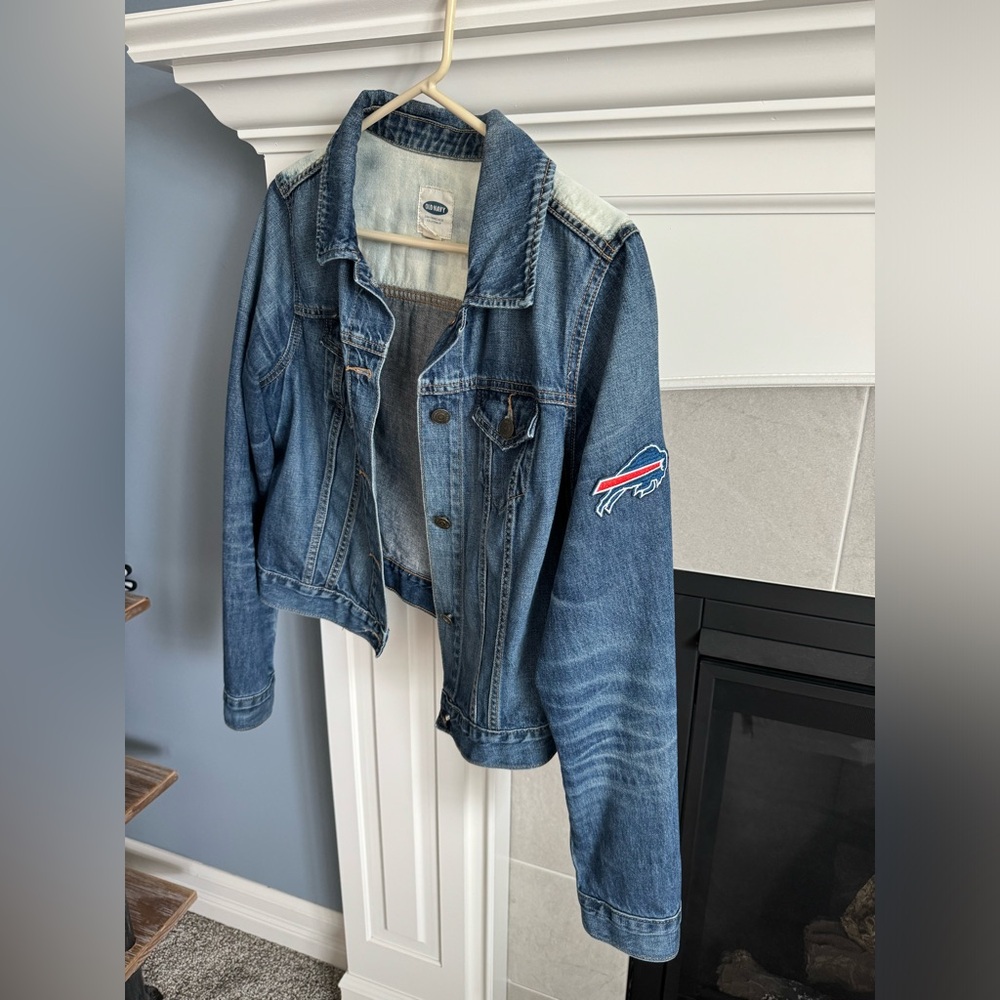 Boutique jean jacket for the Buffalo Bills fanatic Med